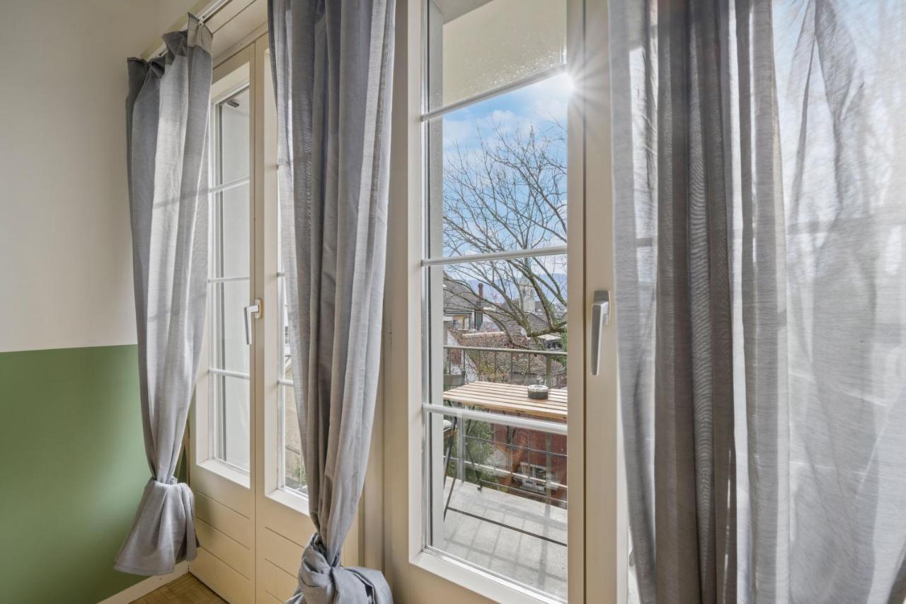 Apartment Muenstergasse Old Town Zürich